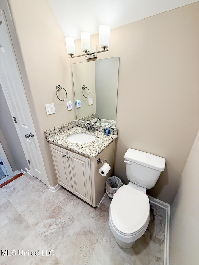 3041 Brambleberry Cv, Southaven, MS 38672 - half bath featuring vanity and toilet