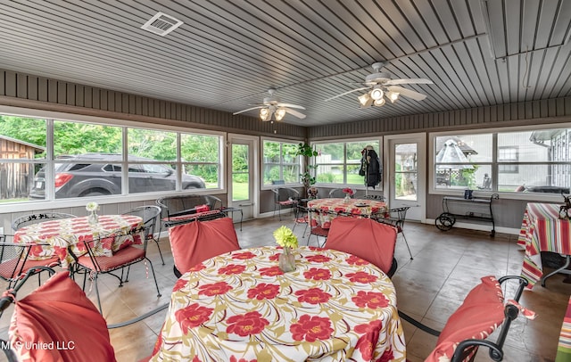 218 Harbor Ln, Brandon, MS 39047 - sunroom with outdoor dining area and a ceiling fan
