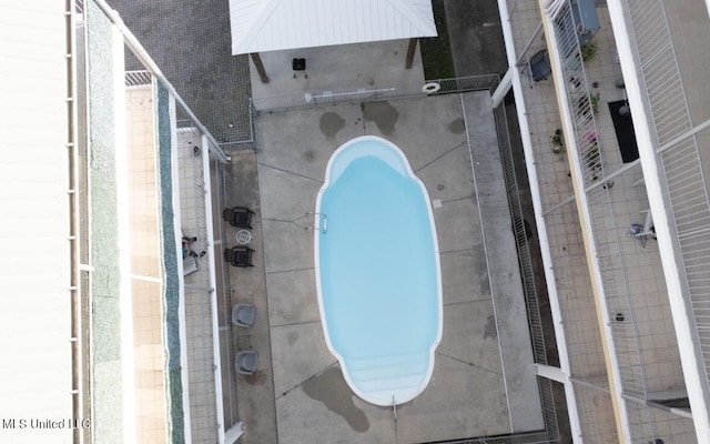 183 Mcdonnell Ave Unit 305, Biloxi, MS 39531 - view of swimming pool