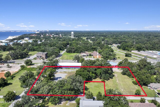 421 16th St, Gulfport, MS 39507