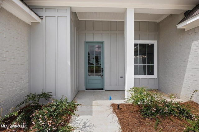 103 Grayson Way, Madison, MS 39110 - property entrance with board and batten siding