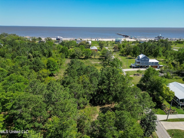 Listing photo 3 for 222 Hillcrest St, Waveland MS 39576