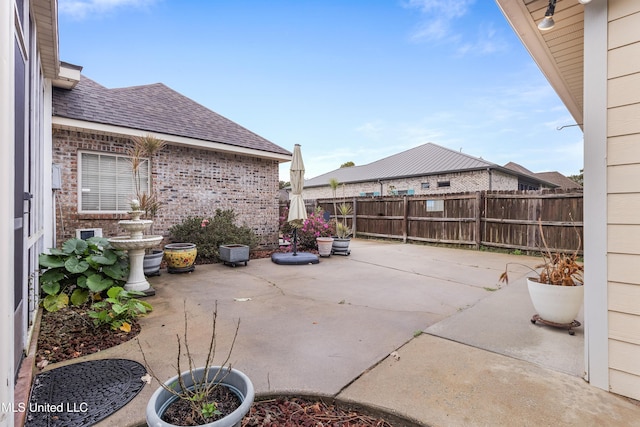 136 Sea Oaks Blvd, Long Beach, MS 39560 - view of patio