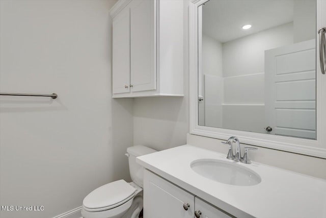 421 Baleigh Way, Canton, MS 39046 - bathroom featuring vanity, toilet, and recessed lighting