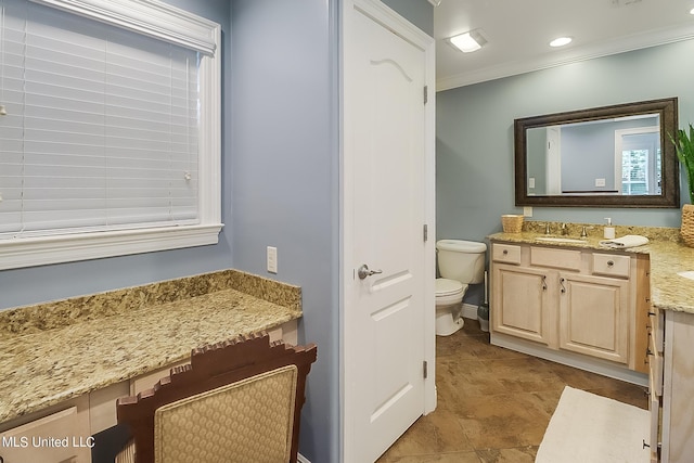 1 Bayou View Dr, Gulfport, MS 39507 - bathroom with toilet, vanity, crown molding, and baseboards