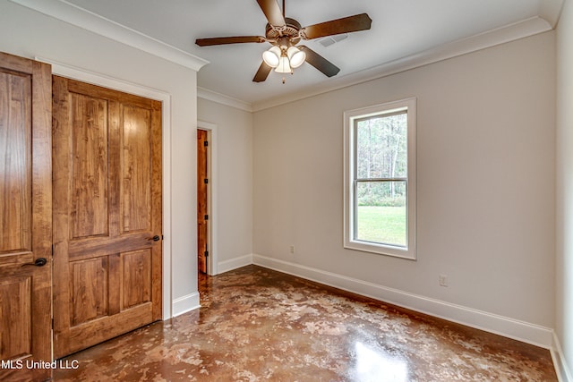 unfurnished bedroom featuring ornamental molding and ceiling fan