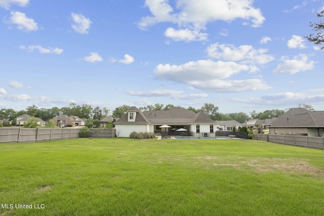 133 Saddlebrook Cv, Madison, MS 39110 - view of yard featuring a fenced backyard, a residential view, and a patio