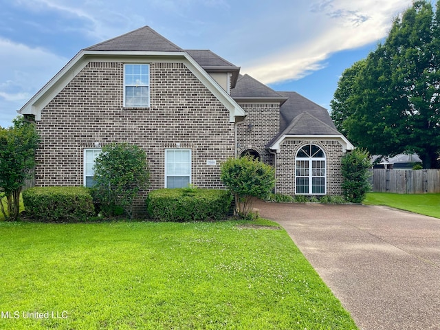 7309 Gerralyn Cv, Olive Branch, MS 38654 - view of front of property featuring brick siding and roof with shingles