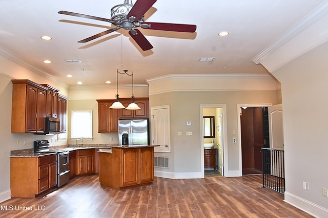 30 Oak Alley Ln, Long Beach, MS 39560 - kitchen featuring stainless steel fridge with ice dispenser, electric range, a kitchen island, dark wood finished floors, and ceiling fan