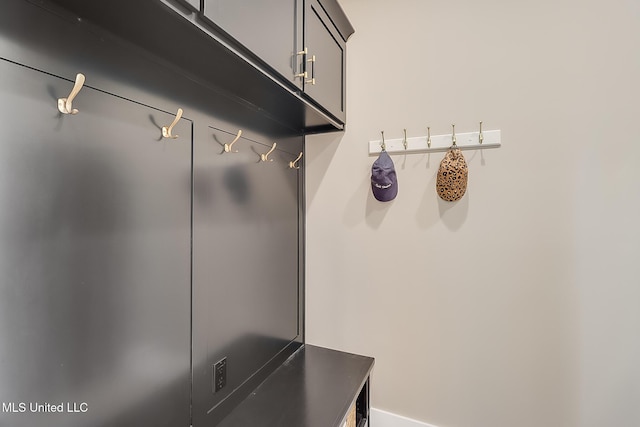 118 Sea Oaks Blvd, Long Beach, MS 39560 - mudroom featuring baseboards