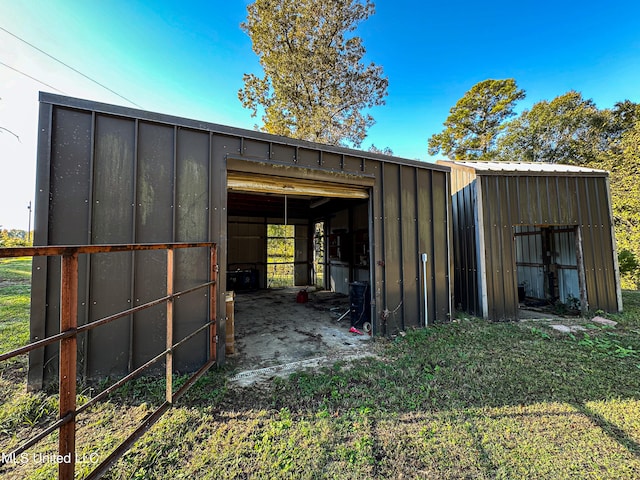 106 Crockrell Rd, Lexington, MS 39095 - view of outbuilding with a yard
