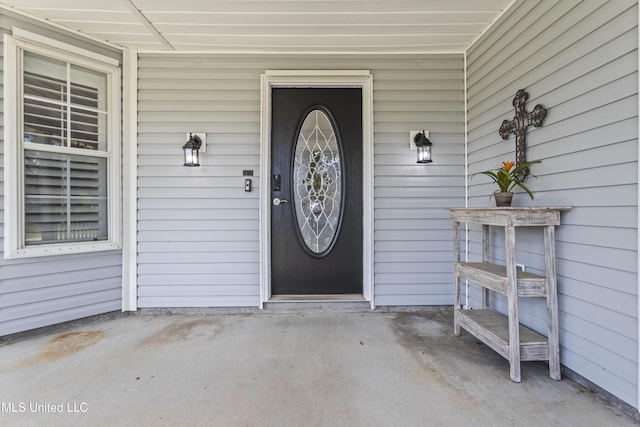 9000 Spring Ave, Ocean Springs, MS 39564 - view of property entrance