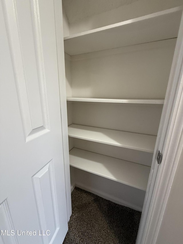 7120 Oak Forest Dr, Olive Branch, MS 38654 - view of closet