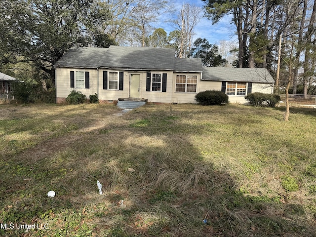 ranch-style house with a front yard