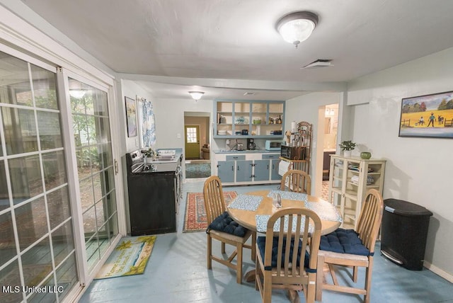 317 Ballentine St, Bay Saint Louis, MS 39520 - dining space featuring baseboards and visible vents