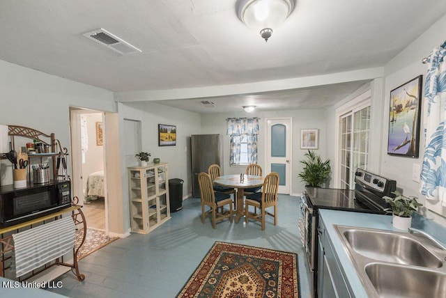 317 Ballentine St, Bay Saint Louis, MS 39520 - dining space with visible vents