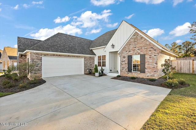 view of front facade with a garage