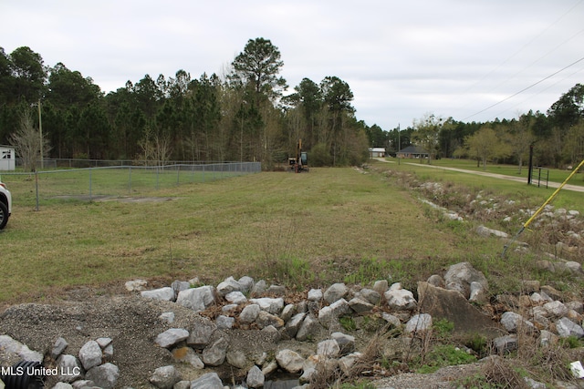 Listing photo 2 for 0 Brodnax Rd, Ocean Springs MS 39565