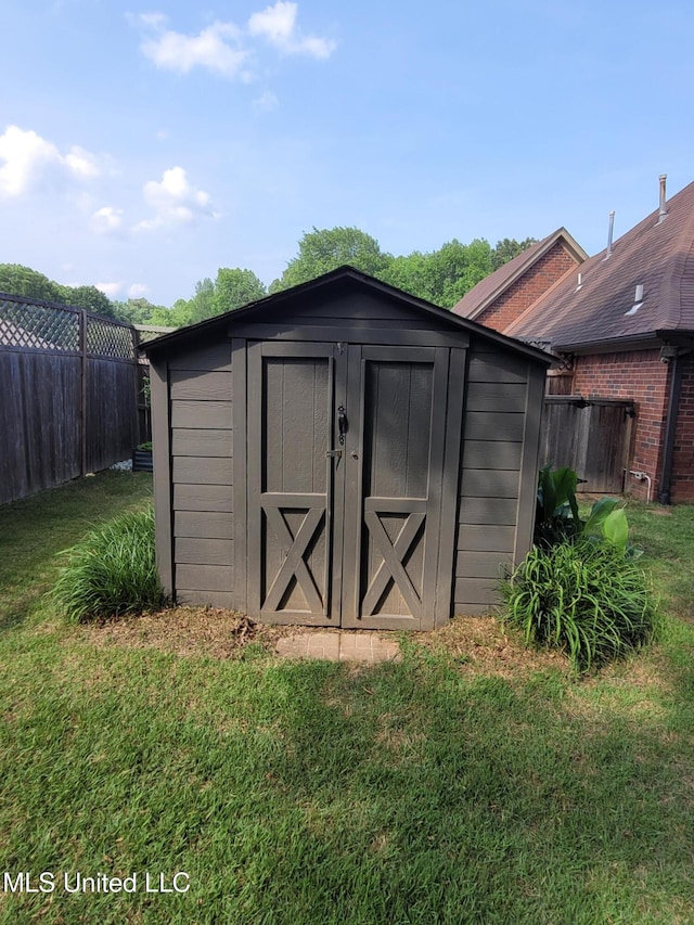 8475 Windersgate Dr, Olive Branch, MS 38654 - view of shed