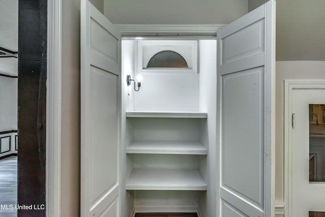767 Sherwood Dr, Jackson, MS 39216 - view of closet