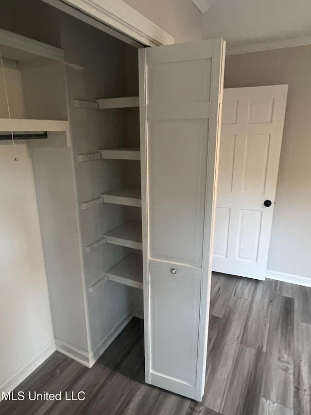 767 Sherwood Dr, Jackson, MS 39216 - view of closet
