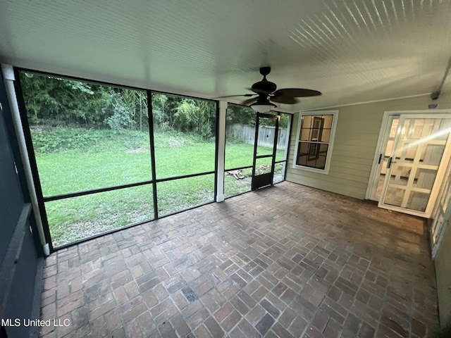 767 Sherwood Dr, Jackson, MS 39216 - unfurnished sunroom featuring healthy amount of natural light and a ceiling fan