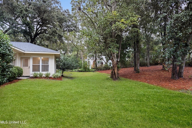 13901 Plano Rd, Ocean Springs, MS 39564 - view of green lawn