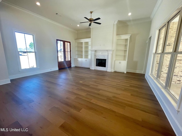 352 Wellstone Pl, Madison, MS 39110 - unfurnished living room featuring crown molding, baseboards, ceiling fan, dark wood-style flooring, and recessed lighting