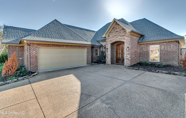 view of front of house featuring a garage