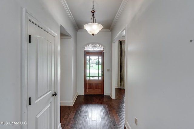 272 Hidden Hills Pkwy, Brandon, MS 39047 - foyer entrance featuring dark wood finished floors and crown molding