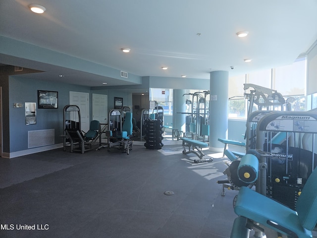 2668 Beach Blvd Unit 702, Biloxi, MS 39531 - gym with baseboards