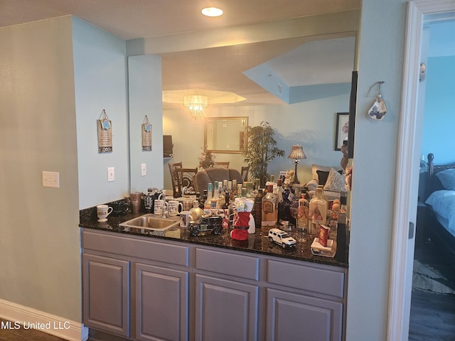 2668 Beach Blvd Unit 702, Biloxi, MS 39531 - indoor wet bar with recessed lighting