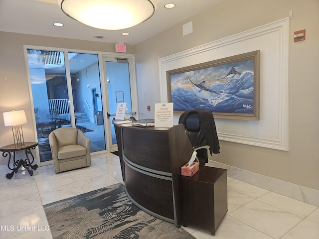 2668 Beach Blvd Unit 702, Biloxi, MS 39531 - building lobby featuring recessed lighting