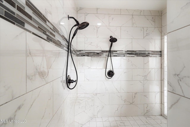 8063 Elizabeth Dr, Olive Branch, MS 38654 - full bathroom with a tile shower