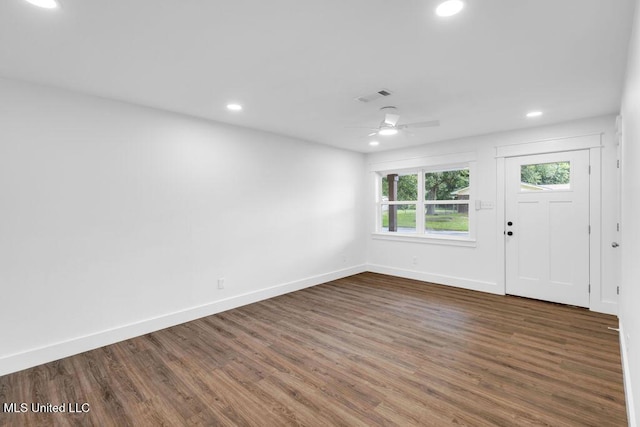 6544 Columbus Cir, Ocean Springs, MS 39564 - foyer entrance with recessed lighting, wood finished floors, and a ceiling fan