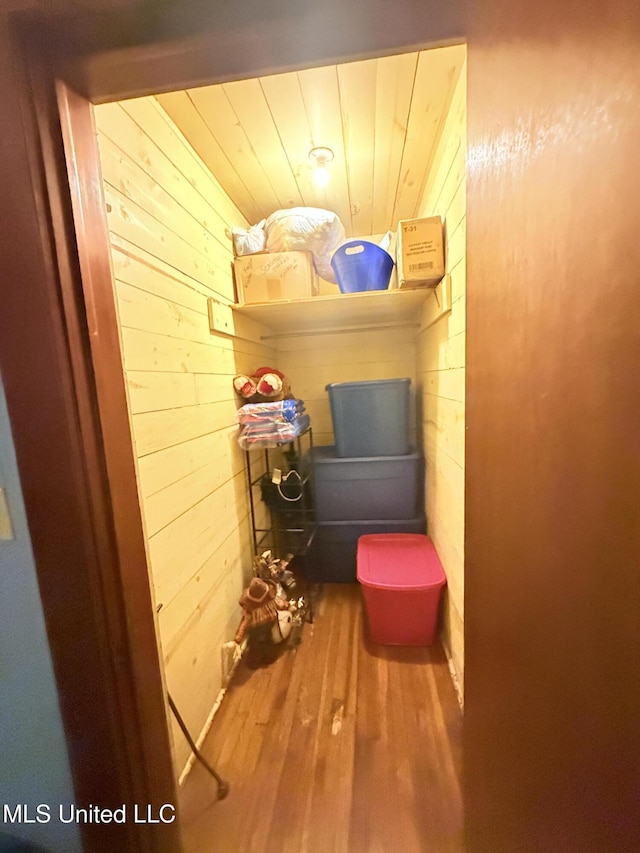 1057 Adams St, Grenada, MS 38901 - view of storage
