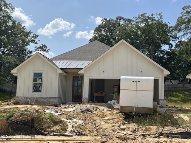609 Cobalt Way, Brandon, MS 39042 - view of front of property featuring roof with shingles and board and batten siding