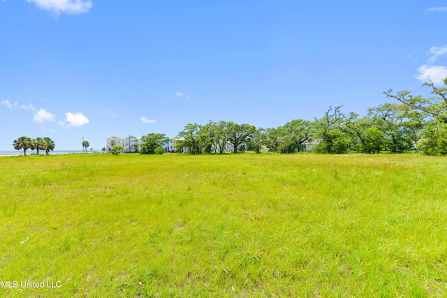 1525 E Beach Blvd, Pass Christian, MS 39571