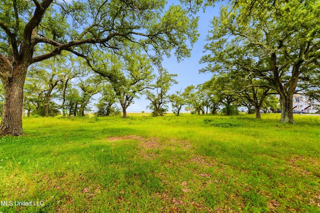 1525 E Beach Blvd, Pass Christian, MS 39571