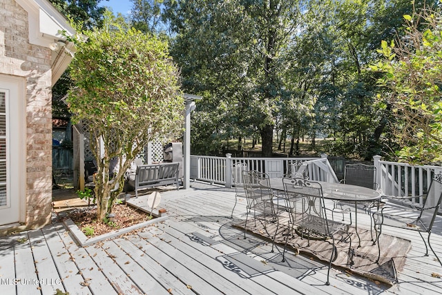 view of wooden deck