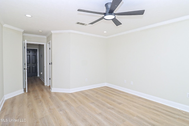 unfurnished room with light hardwood / wood-style floors, crown molding, and ceiling fan