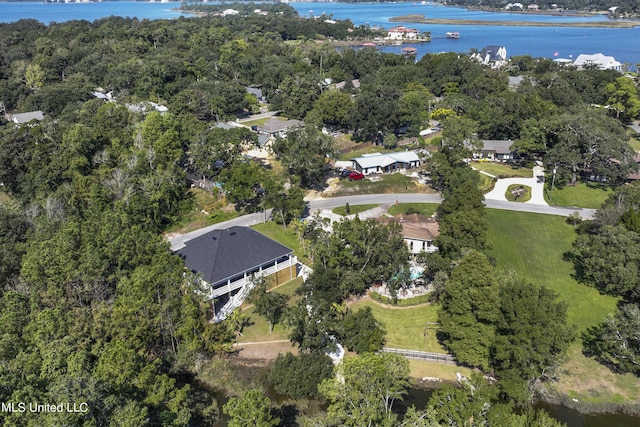 bird's eye view with a water view