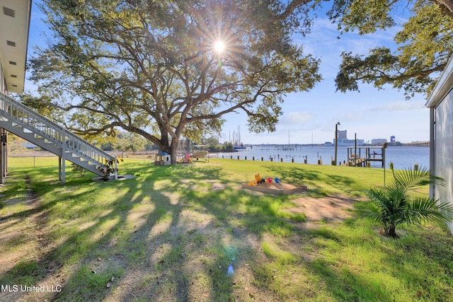 view of yard with a water view