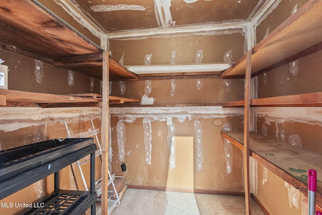 151 Lakebend Cir, Brandon, MS 39042 - view of storage room