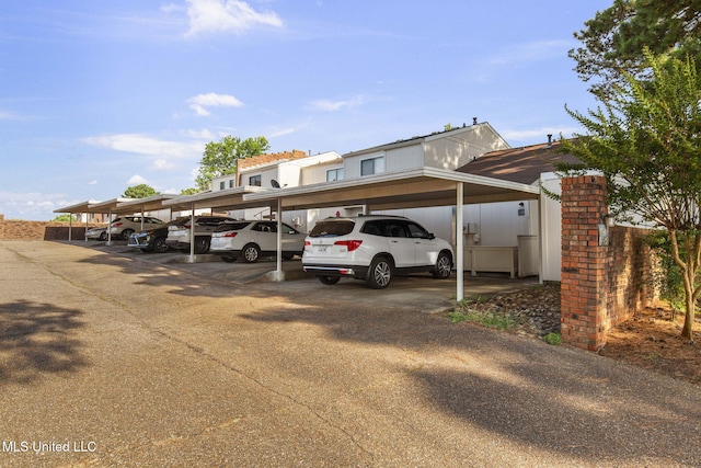 151 Lakebend Cir, Brandon, MS 39042 - view of covered parking lot