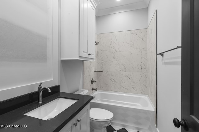 231 Oakside Trl, Madison, MS 39110 - full bathroom featuring toilet, vanity, and shower / bathtub combination