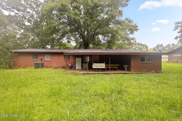 308 Asbury Dr, Hazlehurst, MS 39083 - back of house with brick siding