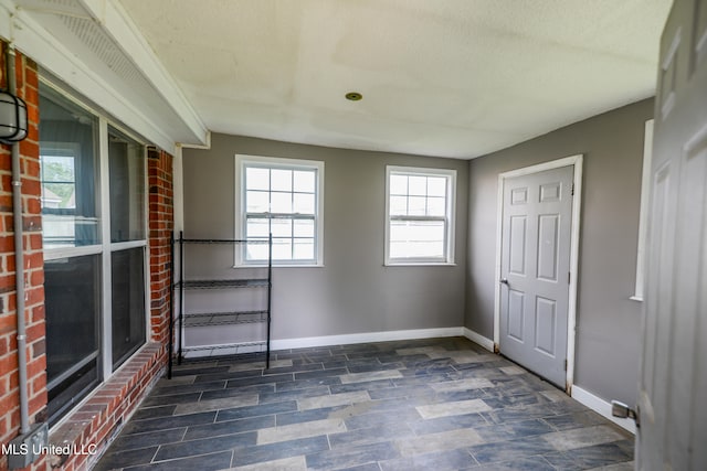 796 Steward Ln, Southaven, MS 38671 - view of unfurnished sunroom