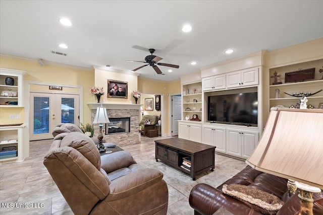 living room with recessed lighting, visible vents, crown molding, and ceiling fan