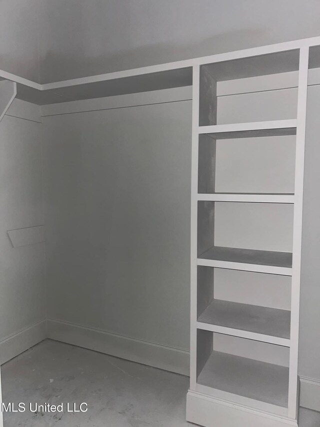 13146 Carrolton St, Biloxi, MS 39532 - interior space
